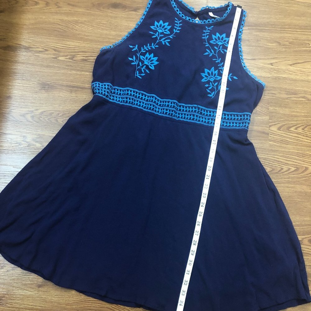 Xhilaration Summer Dress, Ladies Junior XL, Flowy Embroidered Navy